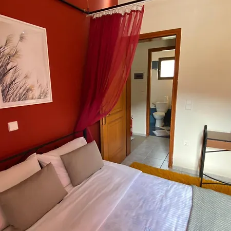 Artemis Mezonetes Apartment Kalavryta