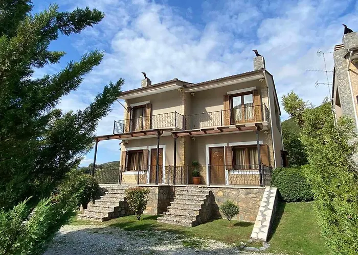 Artemis Mezonetes Appartement